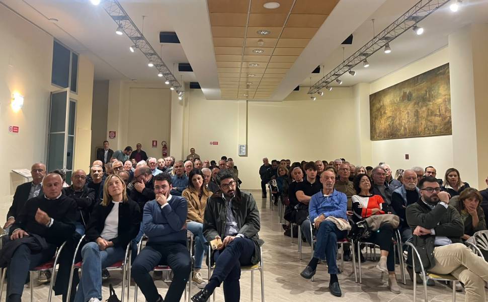 Legge elettorale, confronto promosso da Attiva Rende: «rischi per la democrazia» 52 attiva rende - la nuova legge elettorale 02