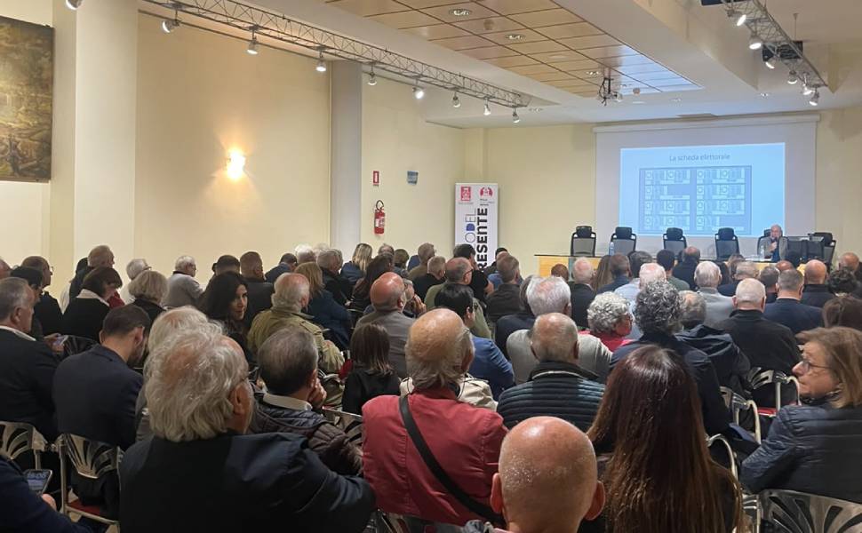 Legge elettorale, confronto promosso da Attiva Rende: «rischi per la democrazia» 54 attiva rende - la nuova legge elettorale 03
