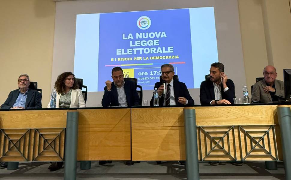 Legge elettorale, confronto promosso da Attiva Rende: «rischi per la democrazia» 51 attiva rende - la nuova legge elettorale 04