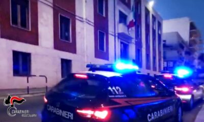 blitz reggio carabinieri