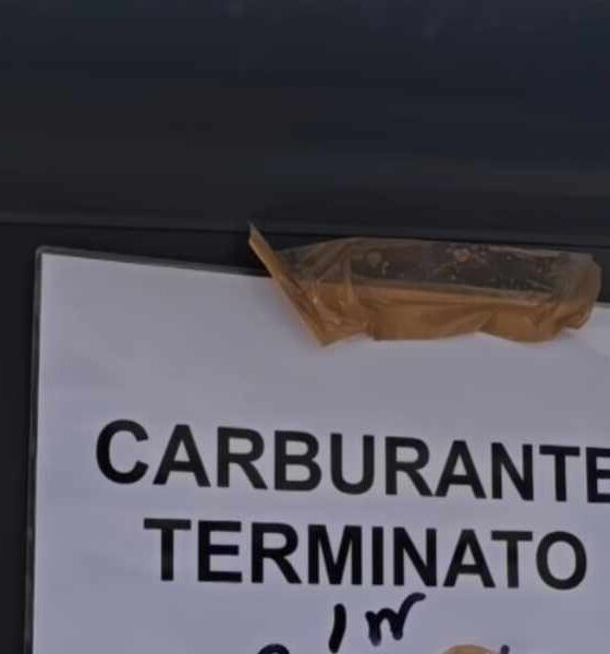 carburante esaurito 02