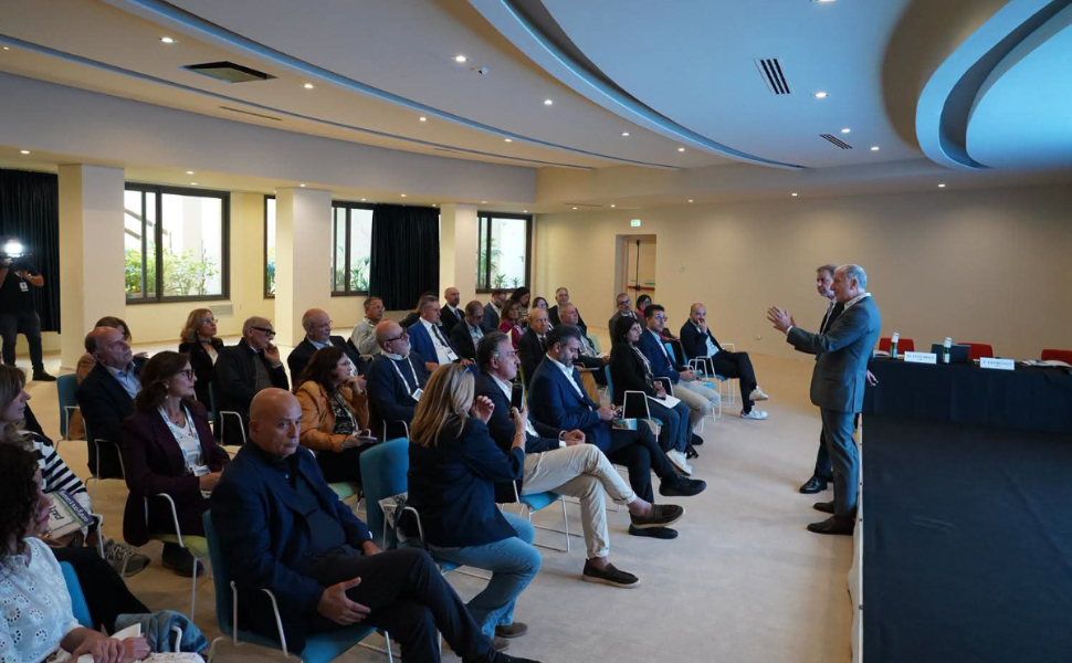 La sanità passa anche dalla fiducia, comunicazione e caregiver al centro della cura 53 comunicazione sanità convegno ricadi 02