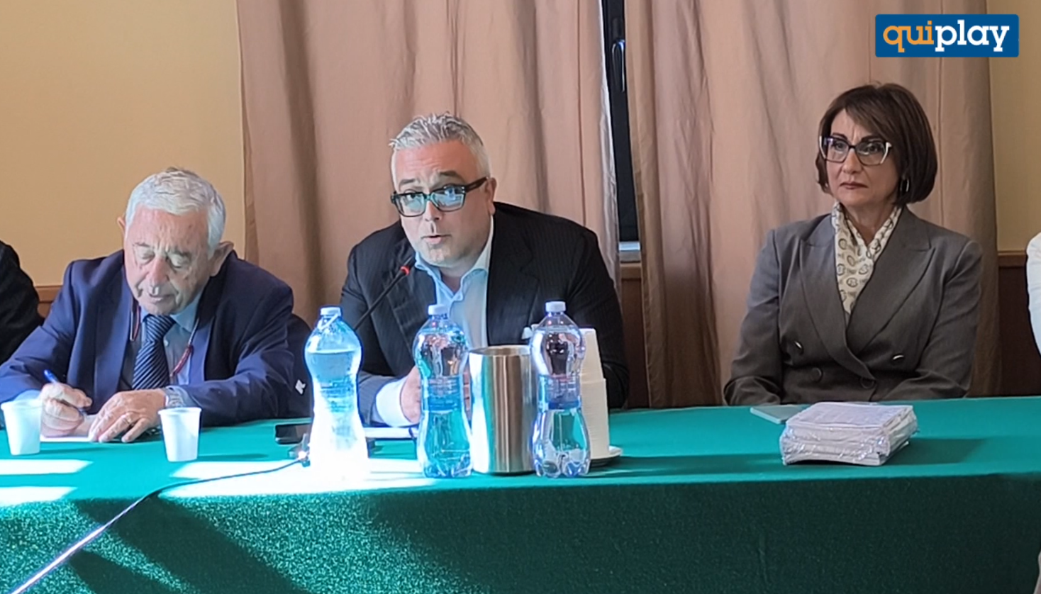 Greco boccia Caruso: "non ha fatto il bene di Cosenza". IDM si riorganizza 52 de bartolo