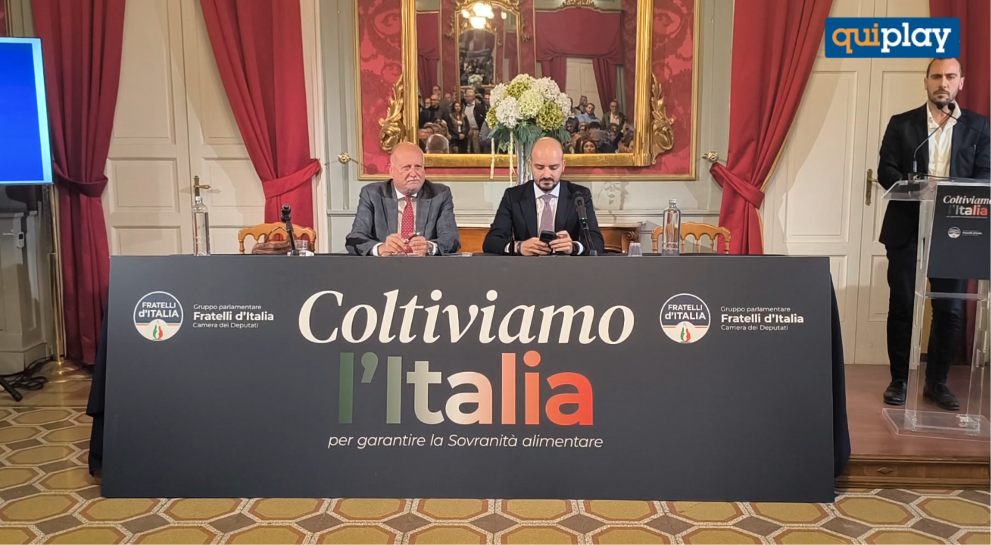 Agricoltura, fa tappa a Cosenza “Coltiviamo l’Italia”. Orsomarso: «Lollobrigida, uno dei migliori ministri» 52 Cosenza: “Coltiviamo l’Italia”, l'iniziativa di Fratelli d'Italia su agricoltura e agroalimentare