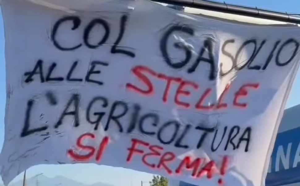 fondi agricoltura - protesta san marco argentano 01