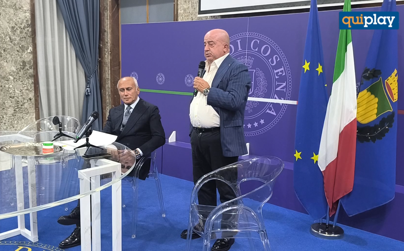 Una vita dedicata ai soccorsi in elicottero: Cosenza rende omaggio al dottor Pasquale Gagliardi 51 Una vita dedicata ai soccorsi in elicottero: Cosenza rende omaggio al dottor Pasquale Gagliardi
