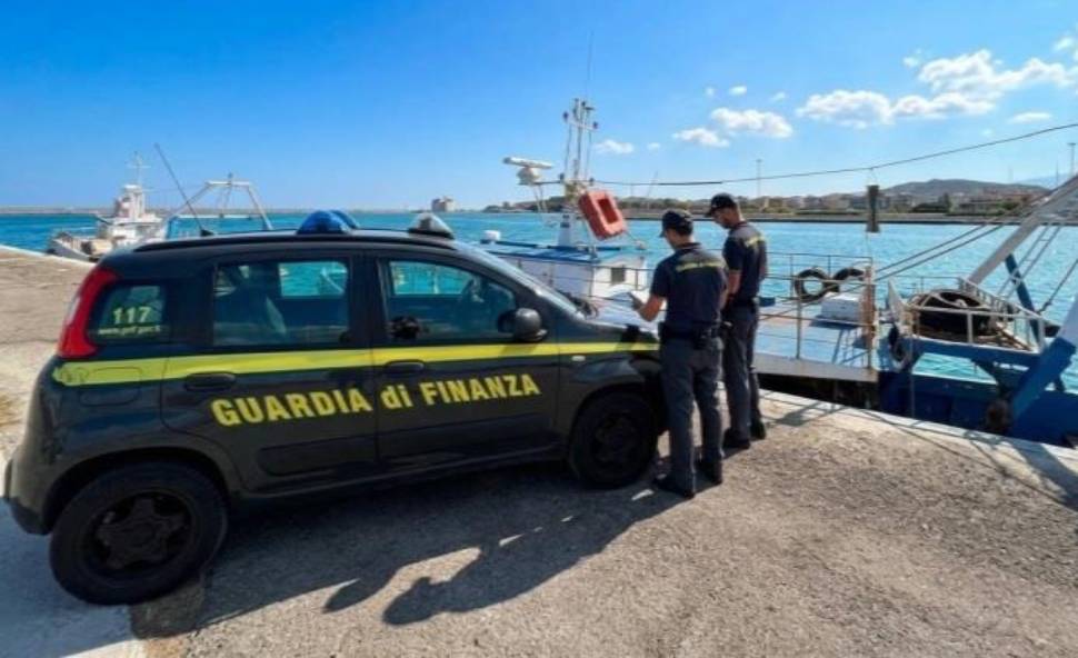 lavoro irregolare marittimi guardia finanza 01