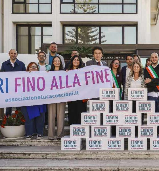 "Liberi Subito", 10mila firme: depositata la proposta sul 'fine vita'. Cosenza in testa con 5.681 sottoscrizioni 56 liberi subito consiglio regionale calabria 01