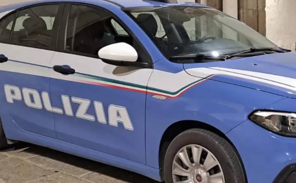Maxi inchiesta sul traffico di cocaina, arrestato latitante: era in una comunità di recupero per tossicodipendenti 52 polizia arresto latitante 2