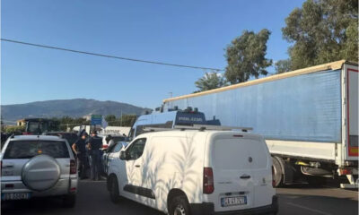 protesta-agricoltori-trattori-caro-carburante