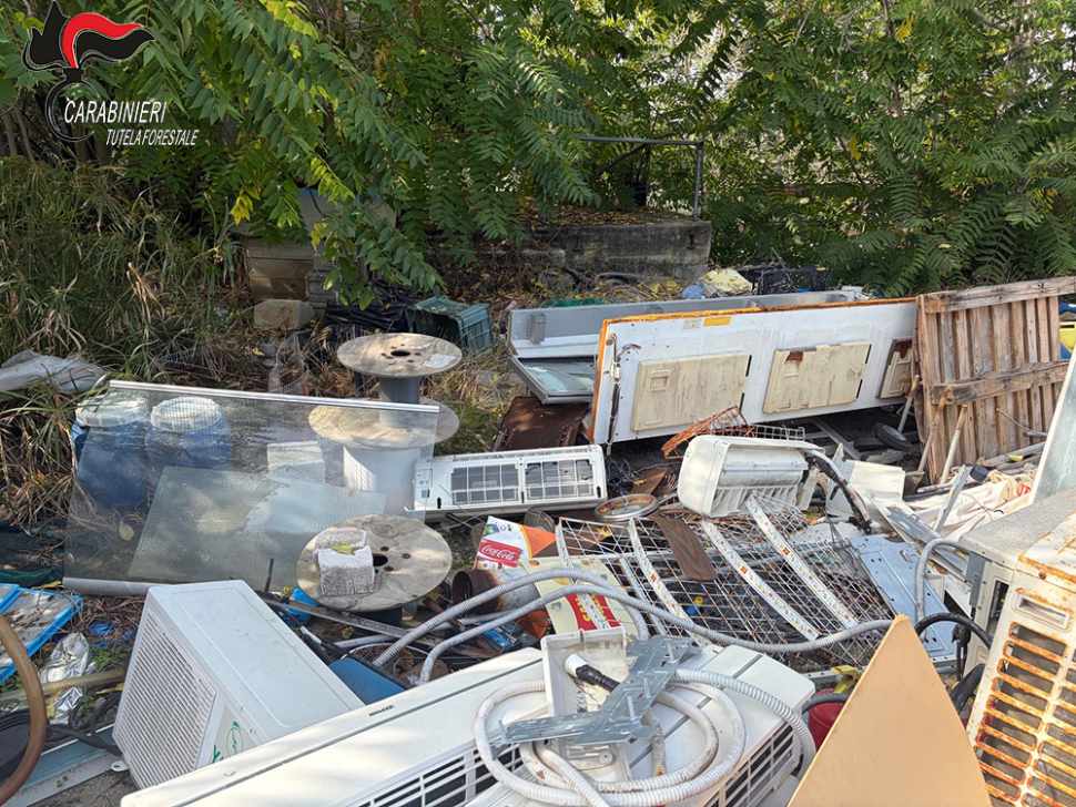 sequestro rifiuti capo vaticano ricadi