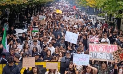 studenti scuole 30 ottobre 01