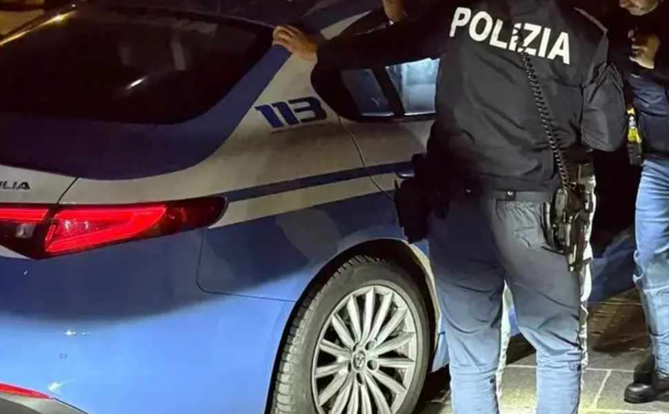Tentata estorsione ai danni di un commerciante, blitz della Polizia: 6 misure cautelari 52 tentata estorsione - blitz polizia 01